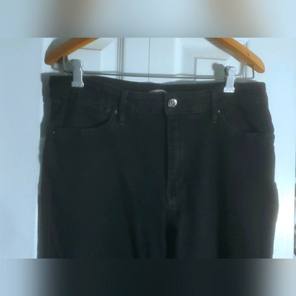 Levi Strauss 721 High Rise Skinny, Soft Black - Picture 2 of 4